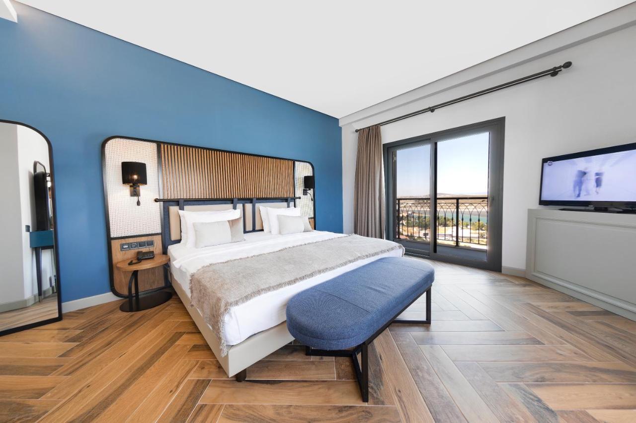 Soliport Hotel & Spa Alacati Exterior photo